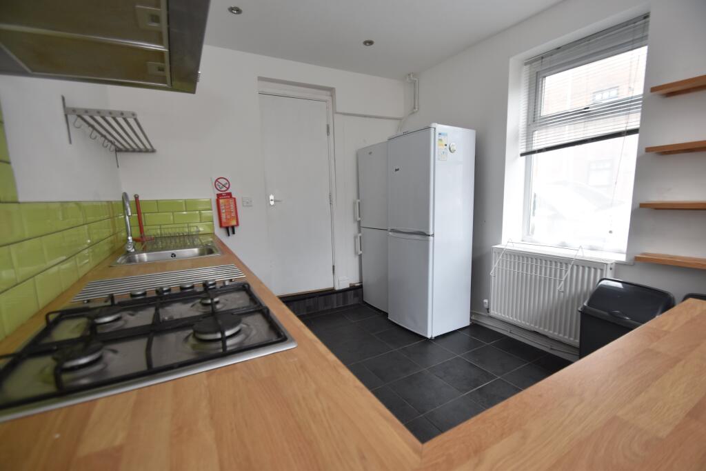 House in Cardiff, Maindy, Cathays - View 5