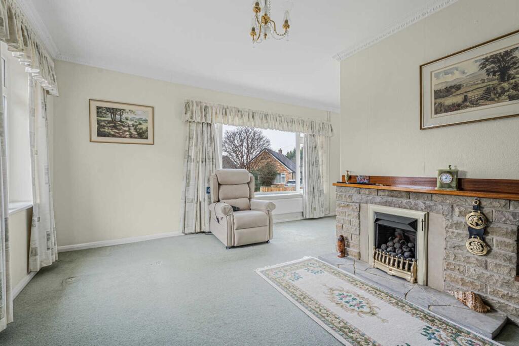 9, Cinnamon Close, Chalgrove, OX44 photo 3
