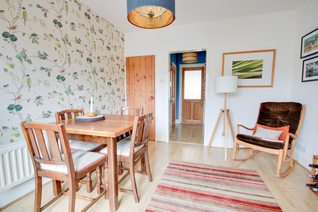St Denys! Off Road Parking! Three Double Bedrooms! photo 3