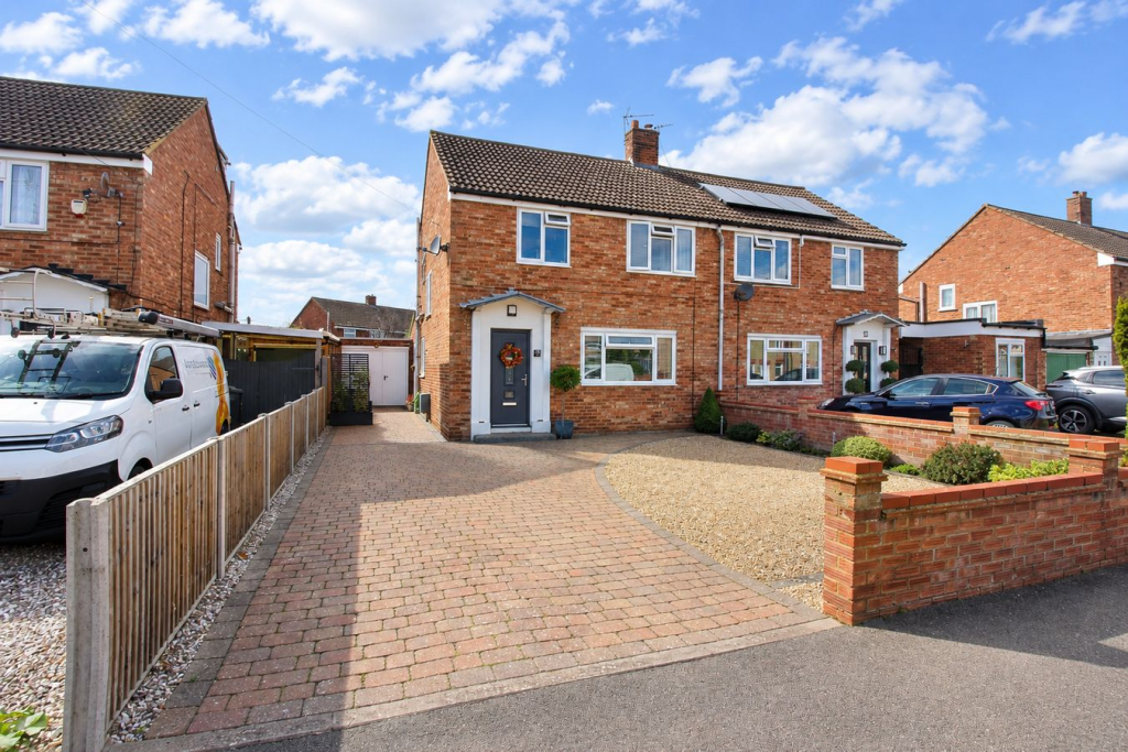Main image of property: Astwick Road, Stotfold, Hitchin, SG5