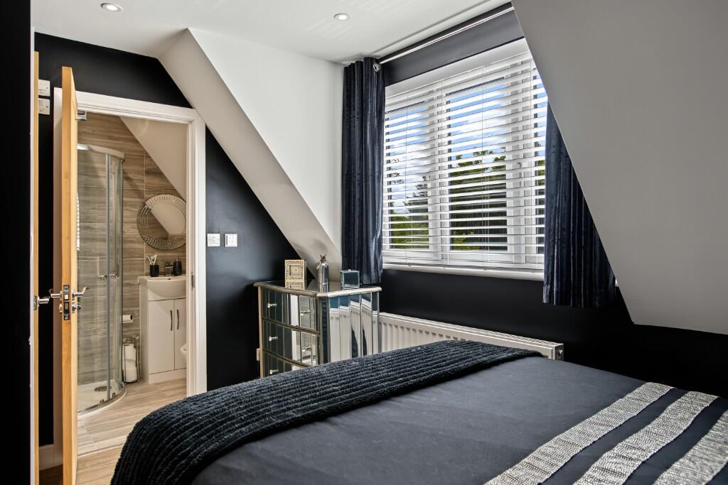 House in Chelmsford - More