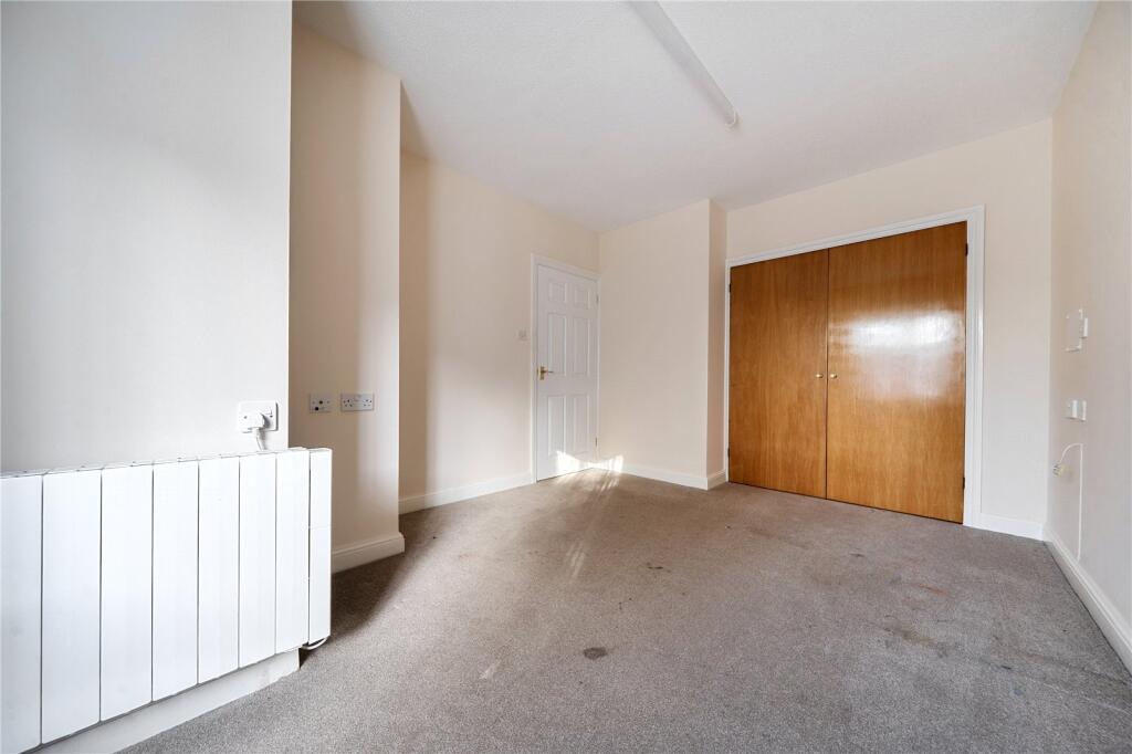 House in Hart, Hartley Wintney - More