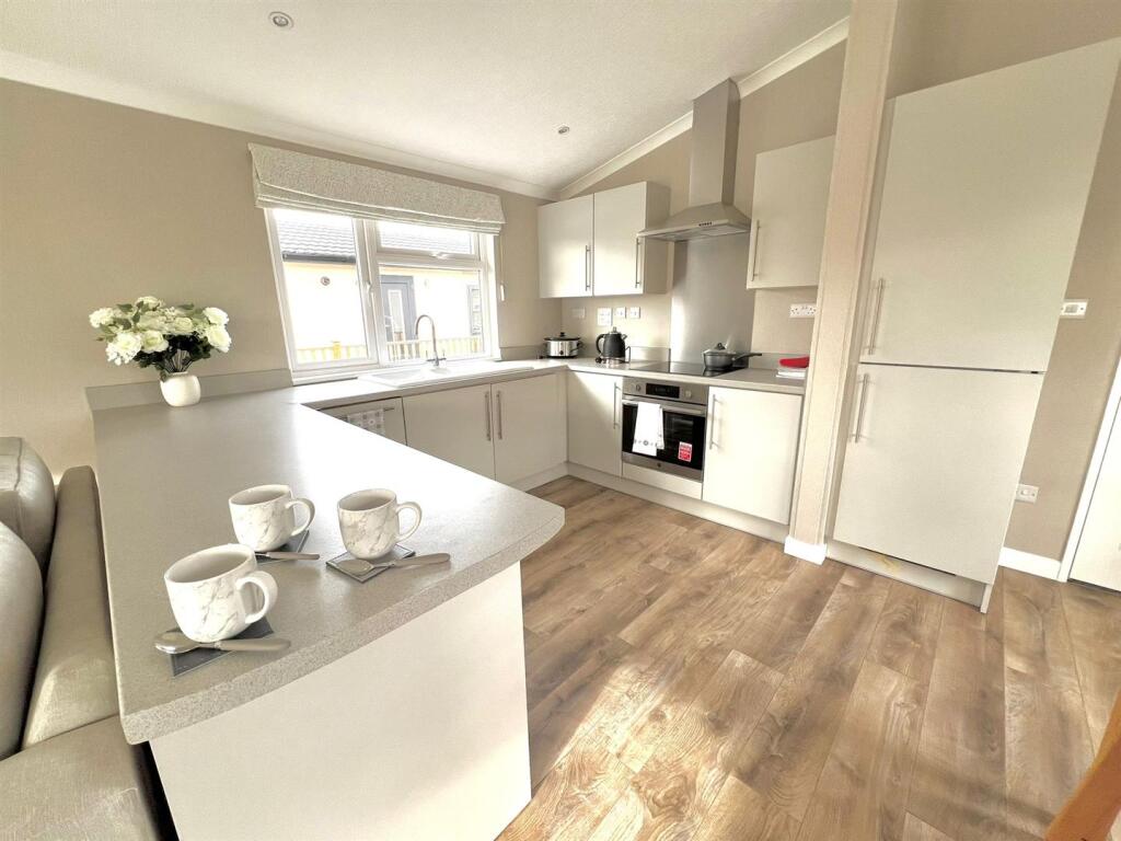 Sandholme Lane, Leven, Beverley photo 4