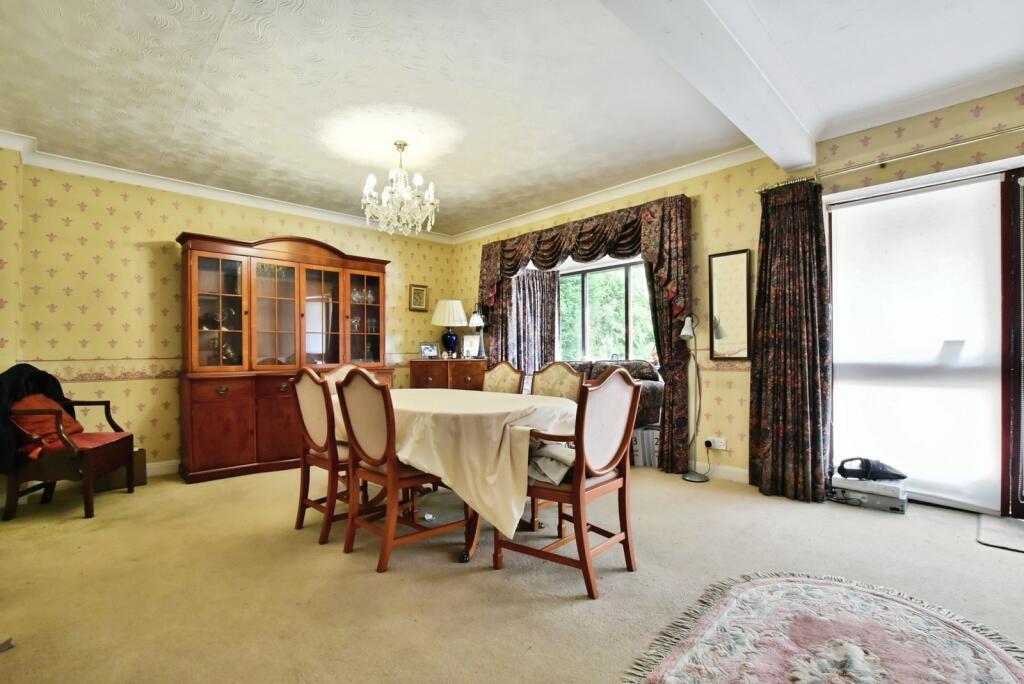 Moss Lane, Sale, Greater Manchester, M33 photo 4