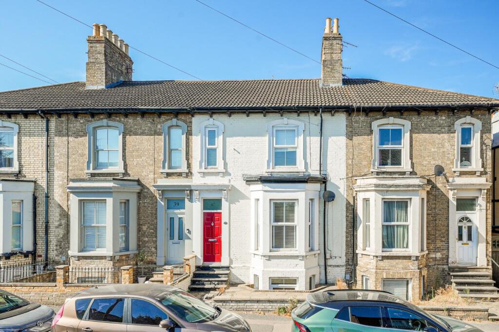 Main image of property: Hockliffe Road, Leighton Buzzard