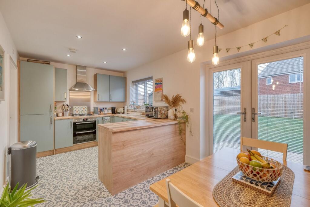 House in Bromsgrove, Cofton Hackett - View 2