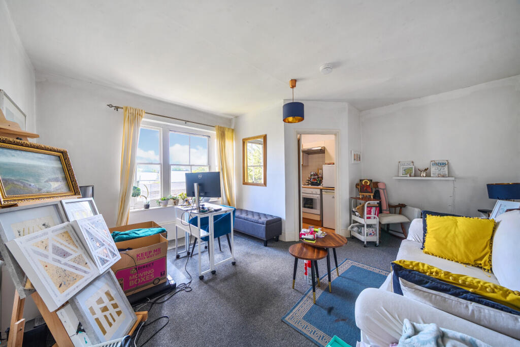 Main image of property: Kidbrooke Park Road, London, SE3