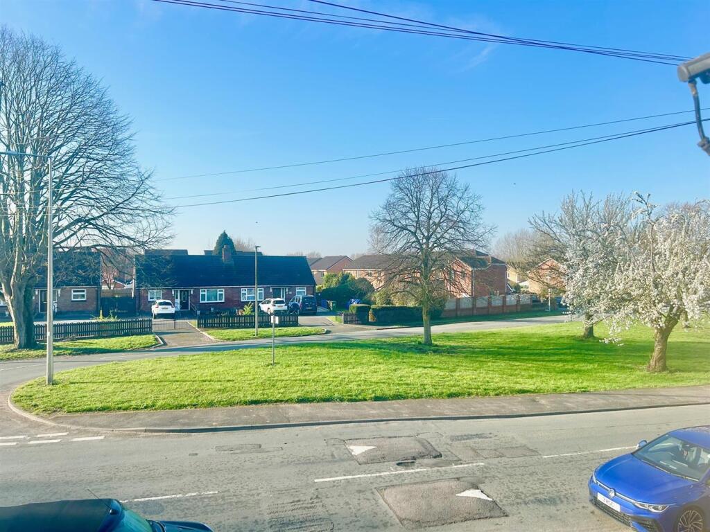 House in Wigan - View 5