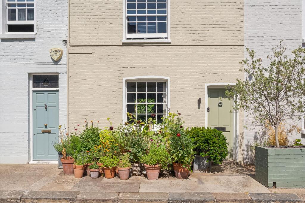 Main image of property: Billing Road, London SW10