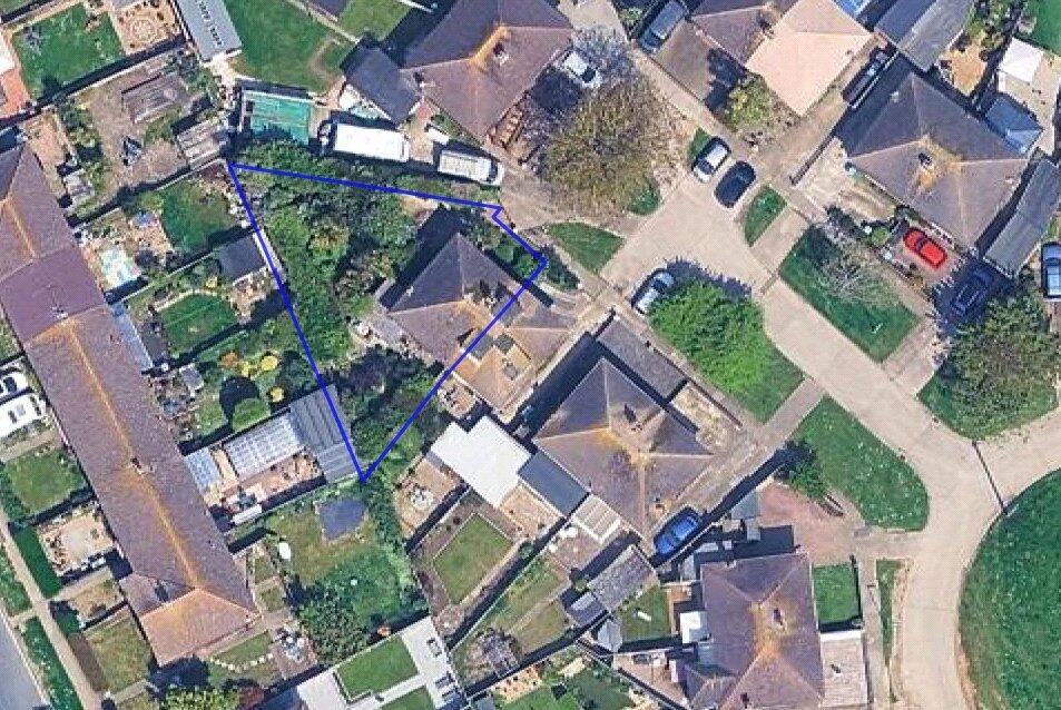House in Littlehampton, Wick - More