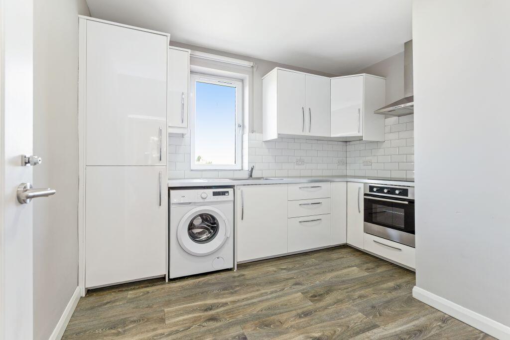 Apartment in Edinburgh - View 4