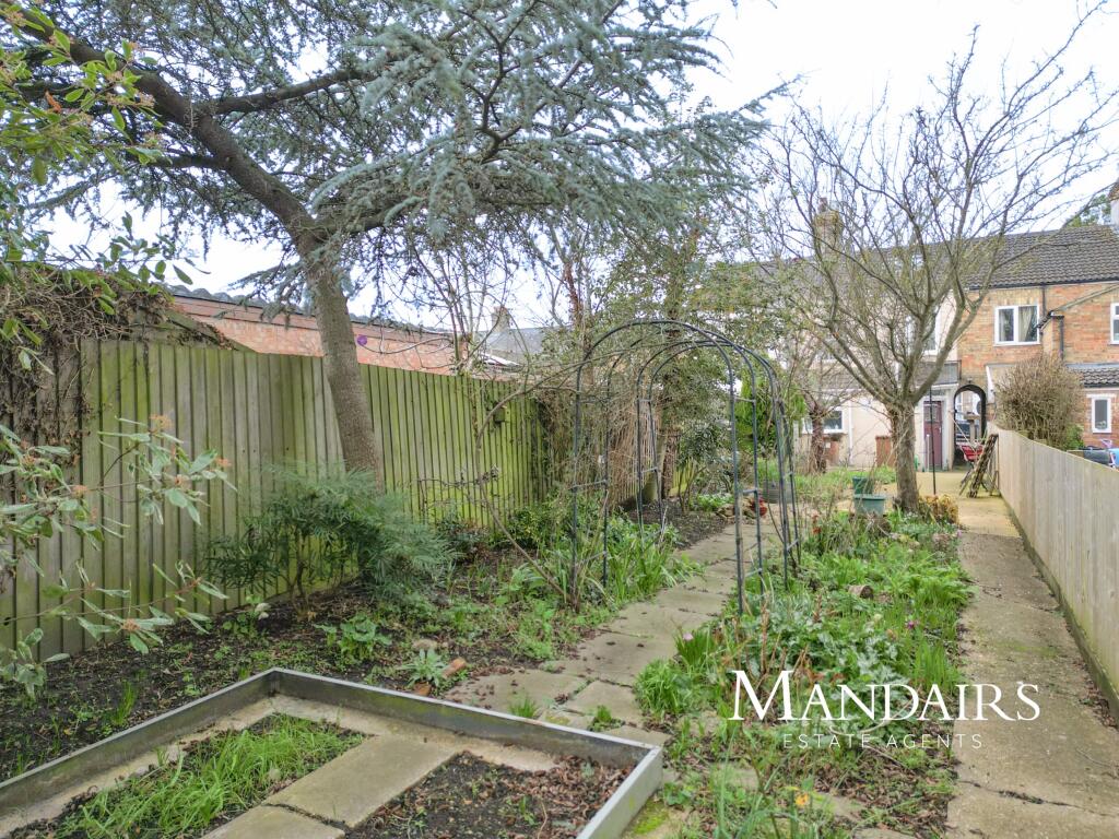 St. Margarets Road, Fletton, Peterborough photo 3