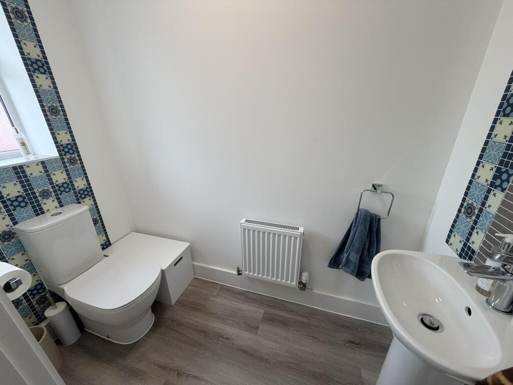 Hamilton Close, Buckingham, MK18 - View 5
