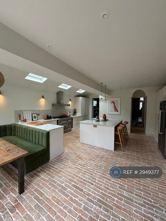 Main image of property: Warwick Road, Margate, CT9