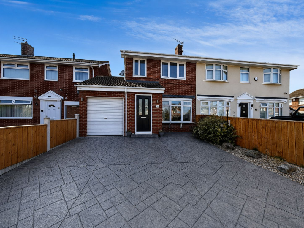 Main image of property: Chadderton Drive, Thornaby, Stockton-on-Tees, Durham, TS17 9QB