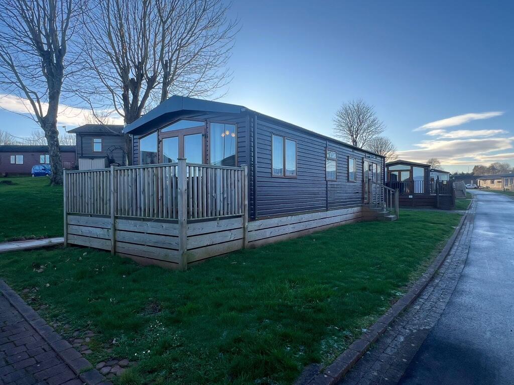 Main image of property: Carnaby, Totnes Road, Paignton, Devon, TQ4 7PW