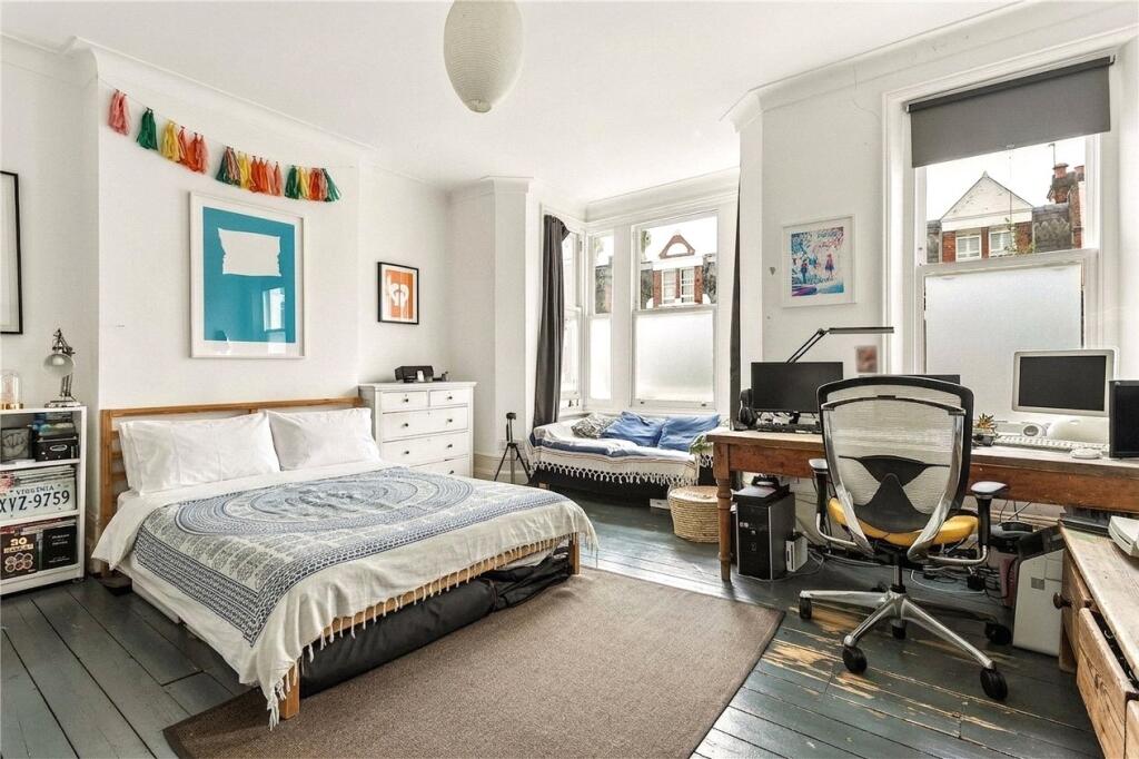 House in London - More