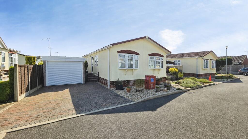 Main image of property: Claremont Park Lincoln Road, Sleaford, NG34