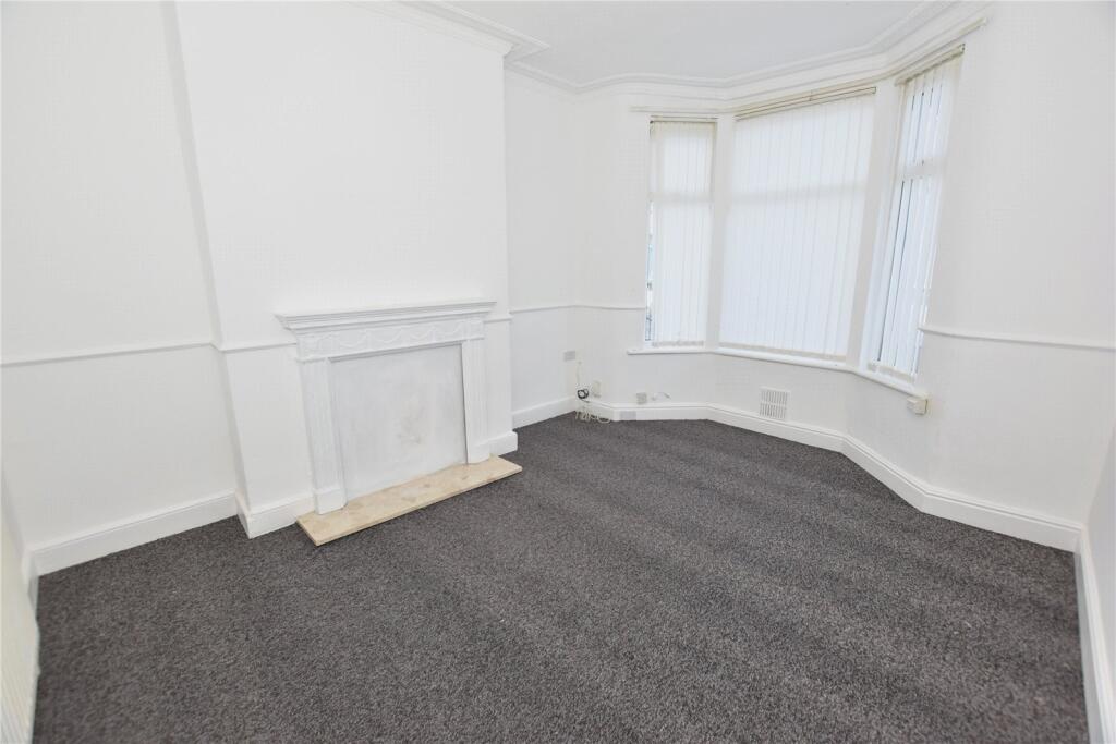 House in Wirral, Liverpool City Region - View 3