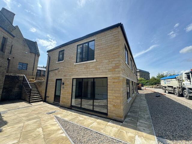 Main image of property: Leeds Road, Shipley, West Yorkshire, BD18
