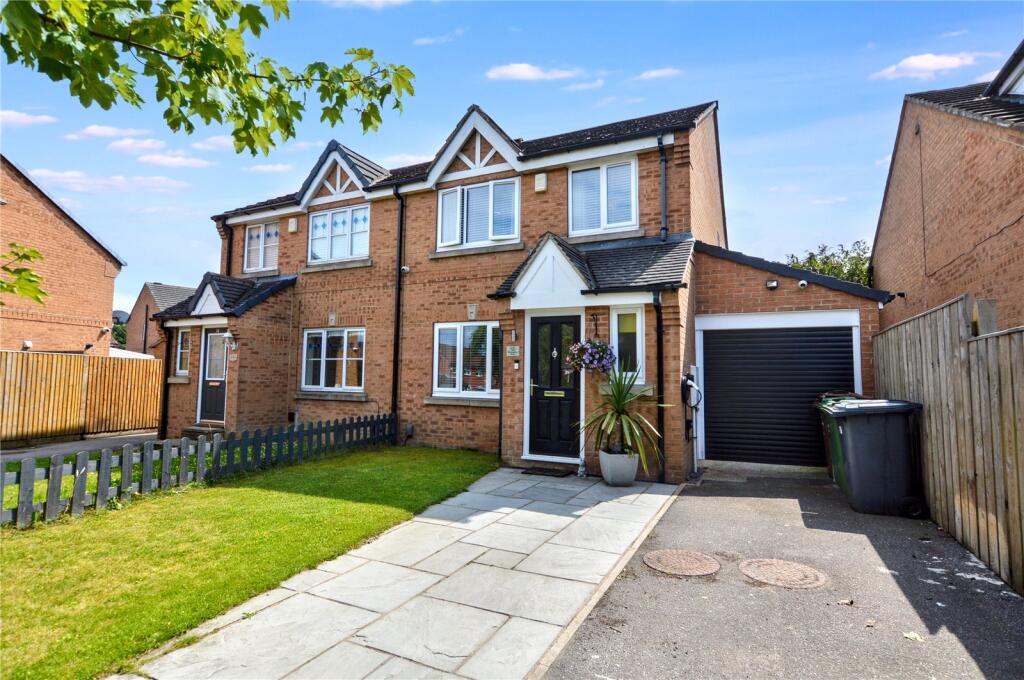 Main image of property: Badminton Drive, Leeds, West Yorkshire
