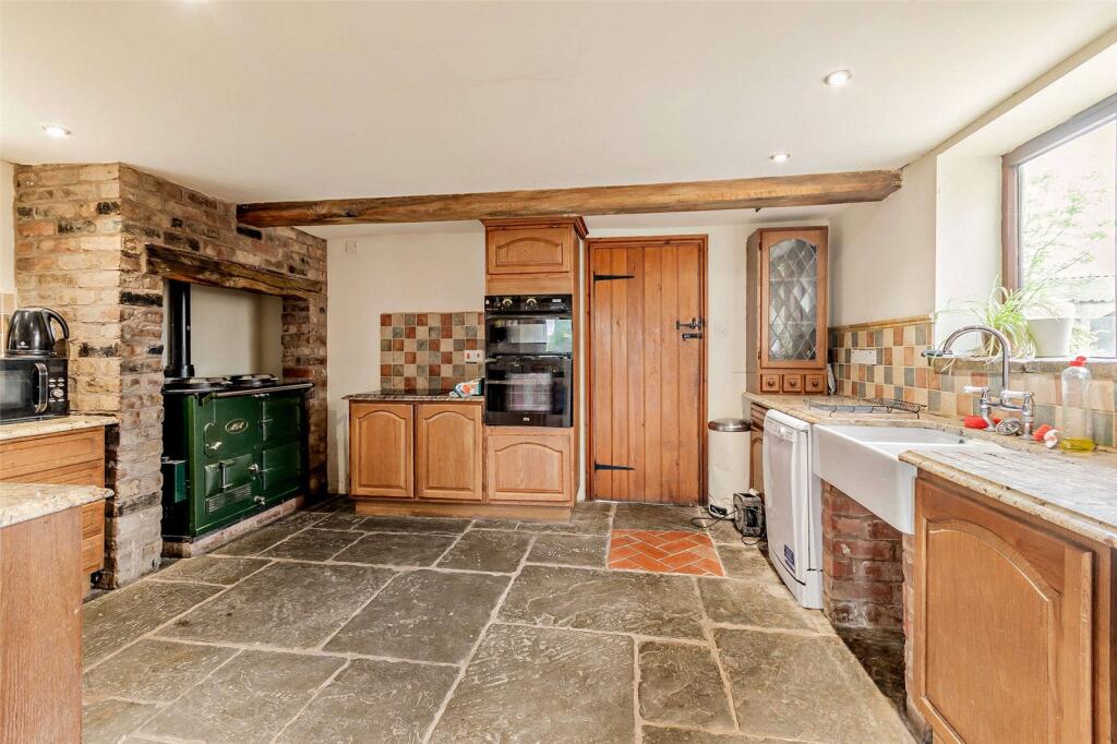 Linley Green Road, Whitbourne, Worcester, WR6 photo 3