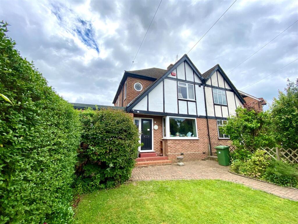 Main image of property: Borough Way, Potters Bar