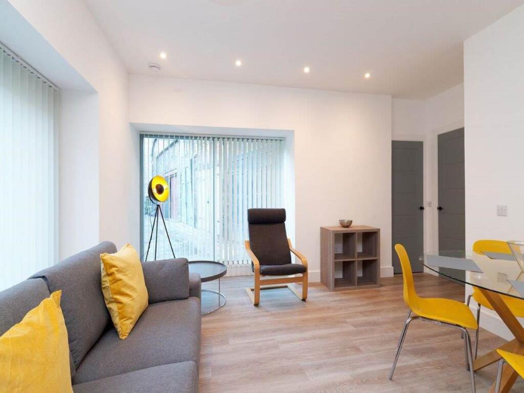 Apartment in Edinburgh - View 2