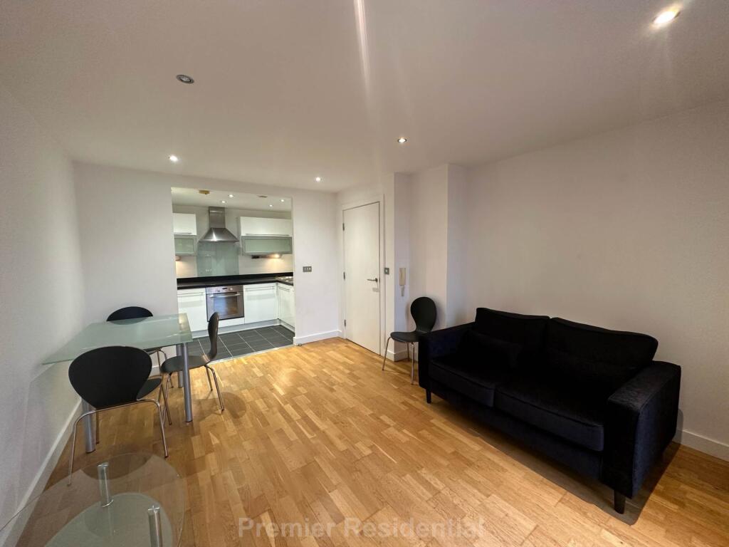 Main image of property: Hill Quays, Manchester