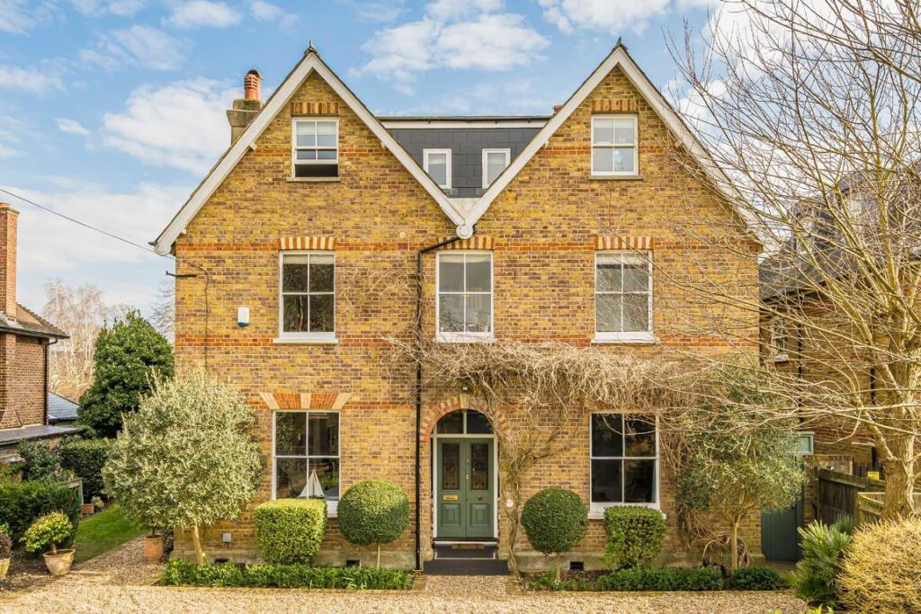 Main image of property: St. James's Road, Hampton Hill