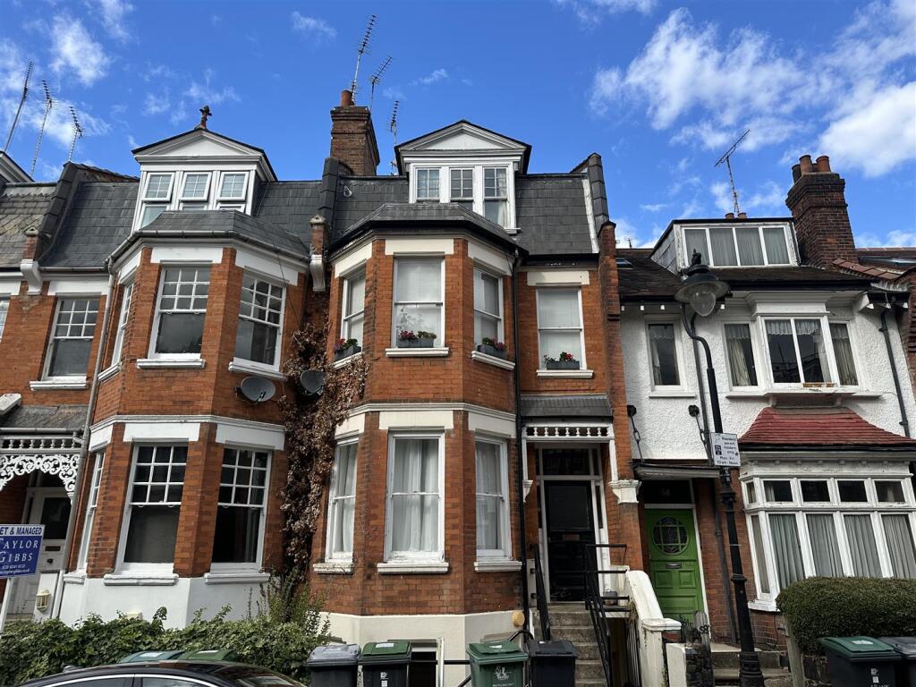 Main image of property: Milton Park, Highgate, N6