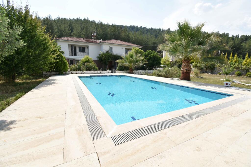 Main image of property: Mugla, Fethiye, Üzümlü