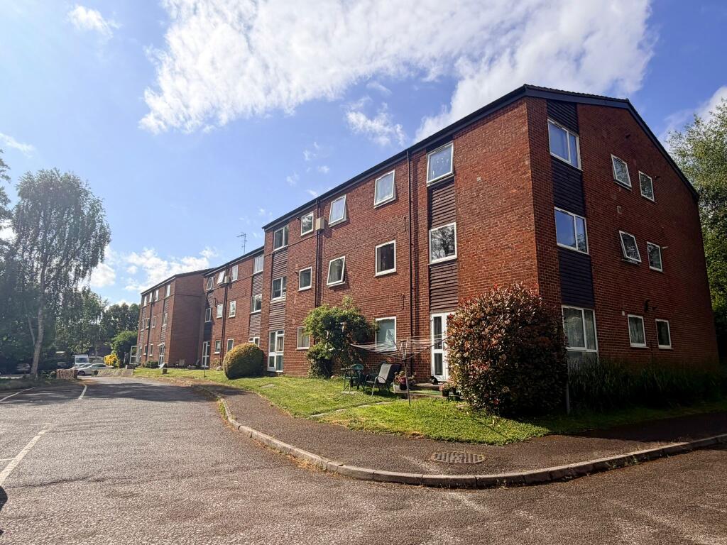 Main image of property: Arrancourt, Gilligan Close, Horsham