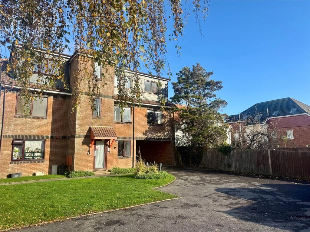 Apartment in New Forest, Old Milton, New Milton - More