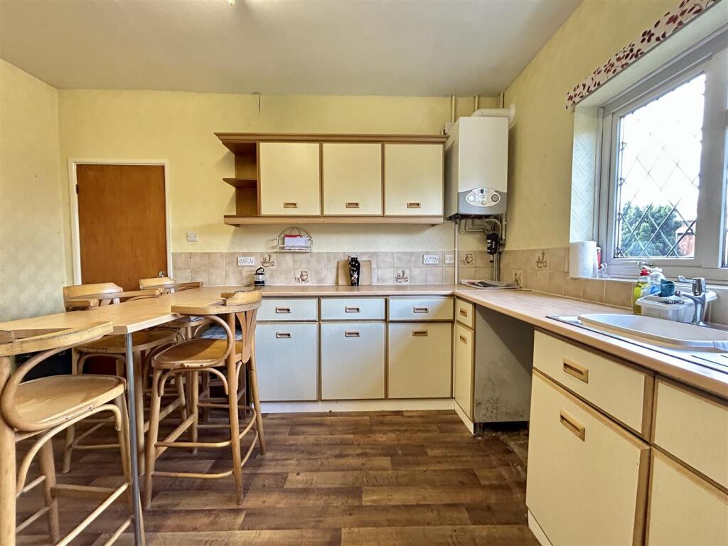 Additional image 7 of Long Lane, Halesowen