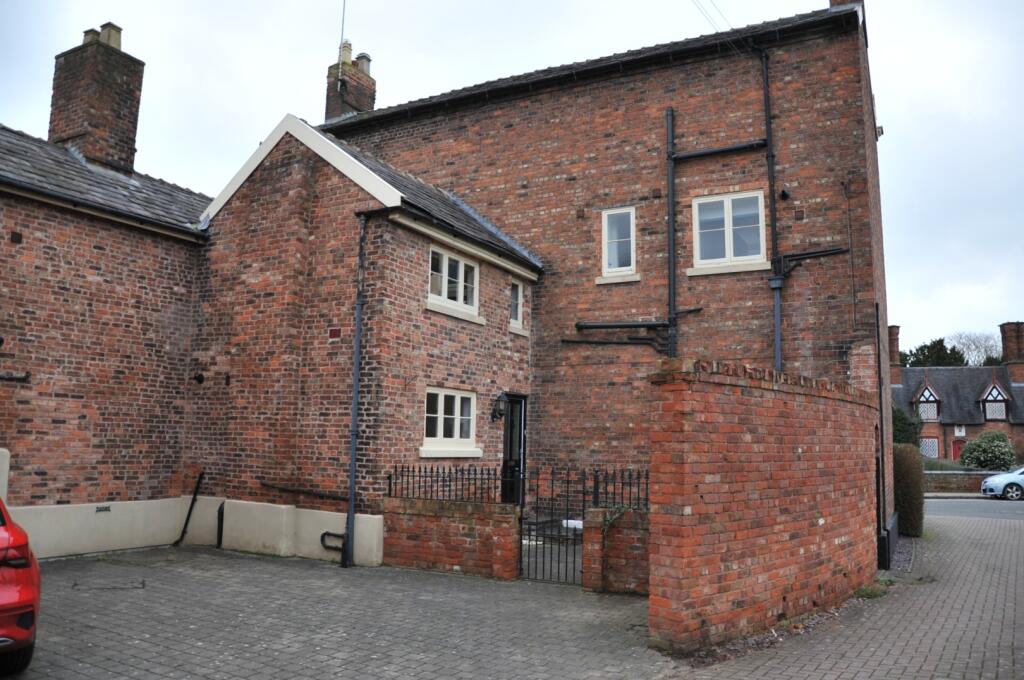 Main image of property: 165 Welsh Row, Nantwich, Cheshire