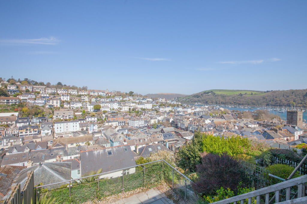 Crowthers Hill, Dartmouth photo 2