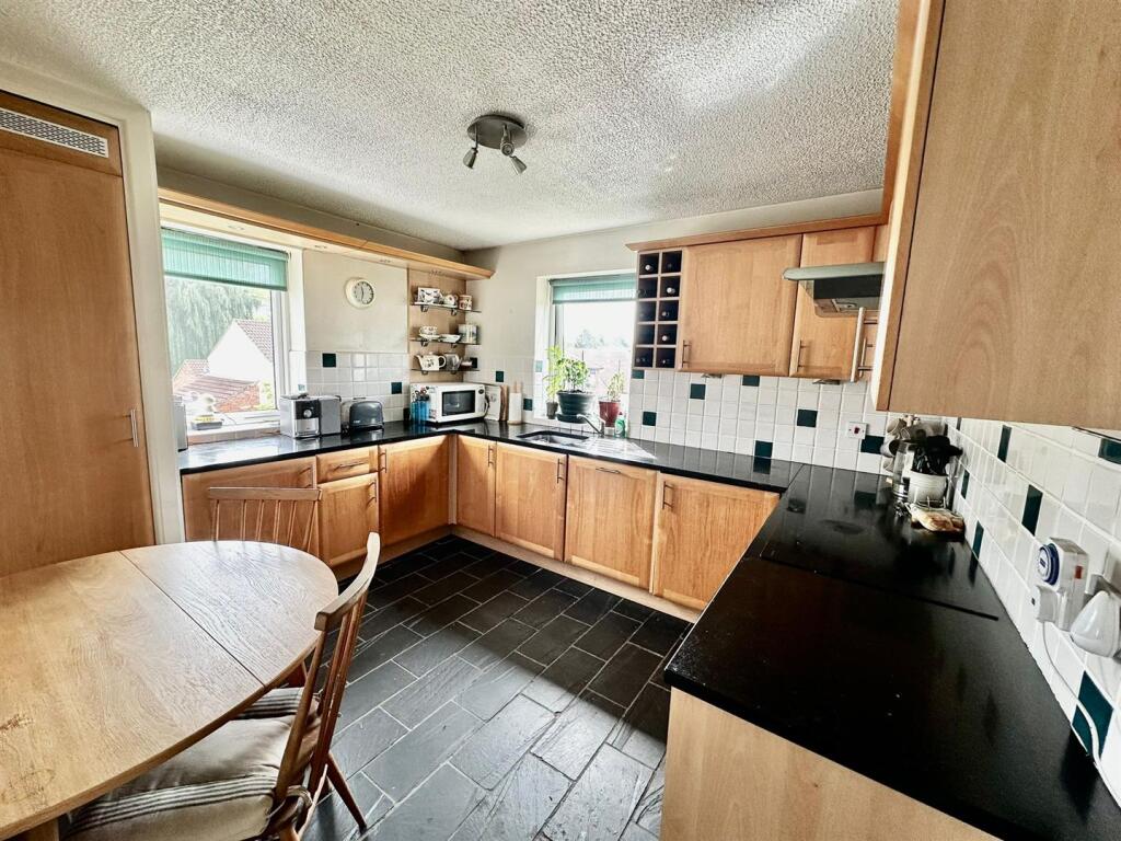 Apartment in Warrington - View 3