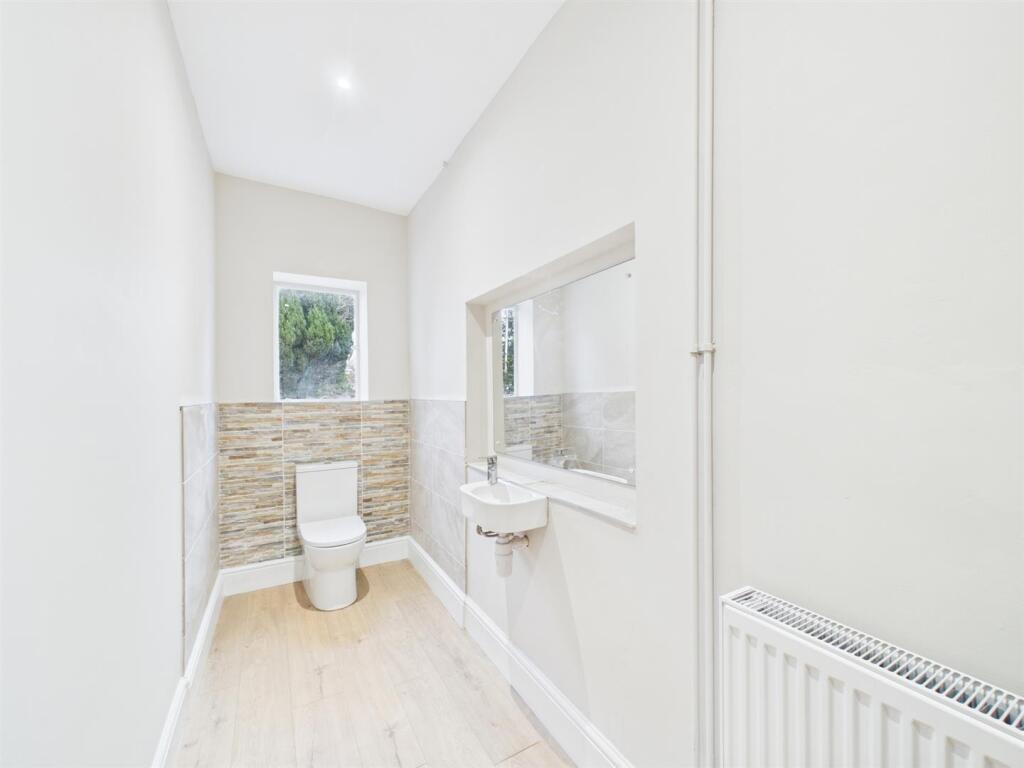House in Derby - View 5