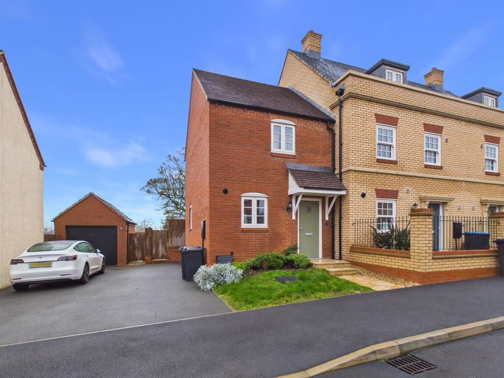Main image of property: Yarmouth Way, Towcester, NN12