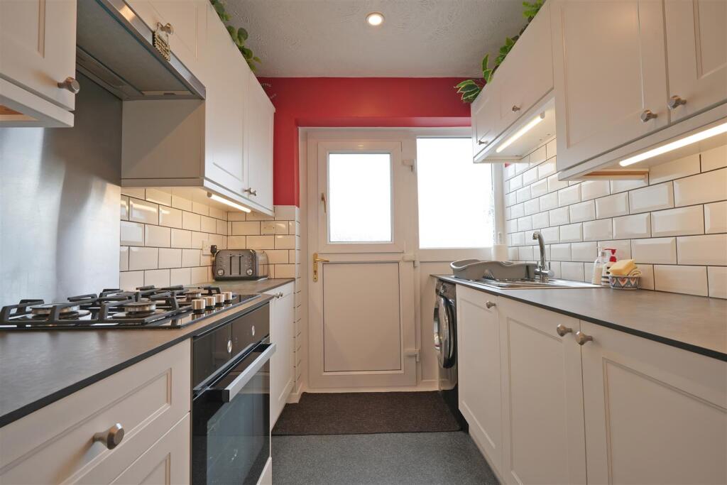 House in Calderdale, Sunnybank, Little Bradley - View 3