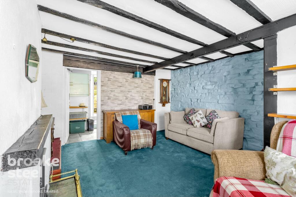 House in Bolton - View 3