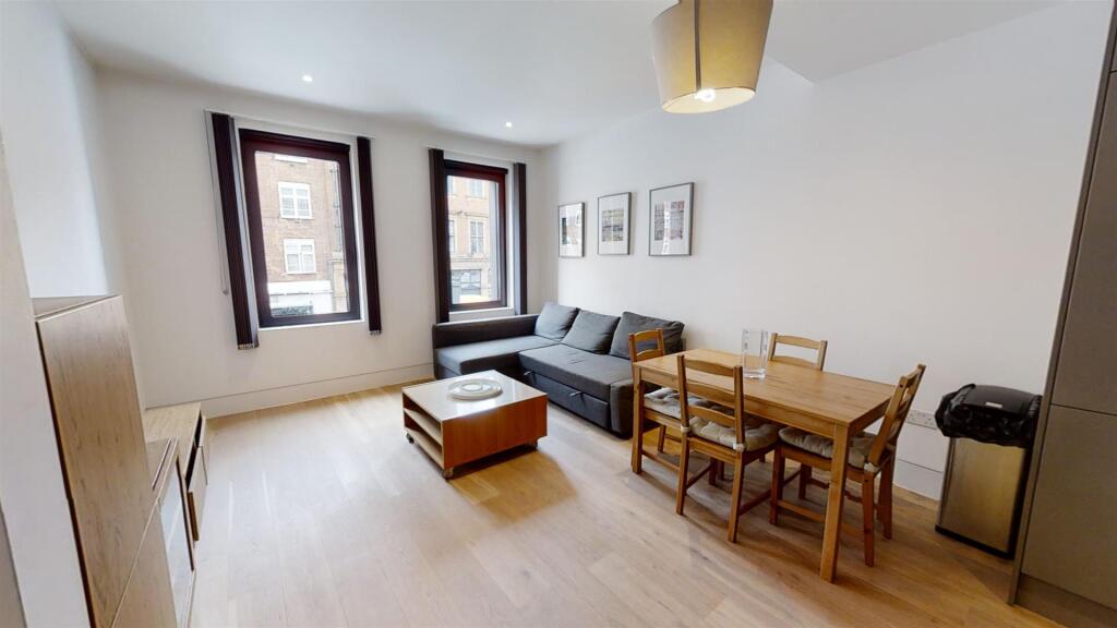 Apartment in London - View 2