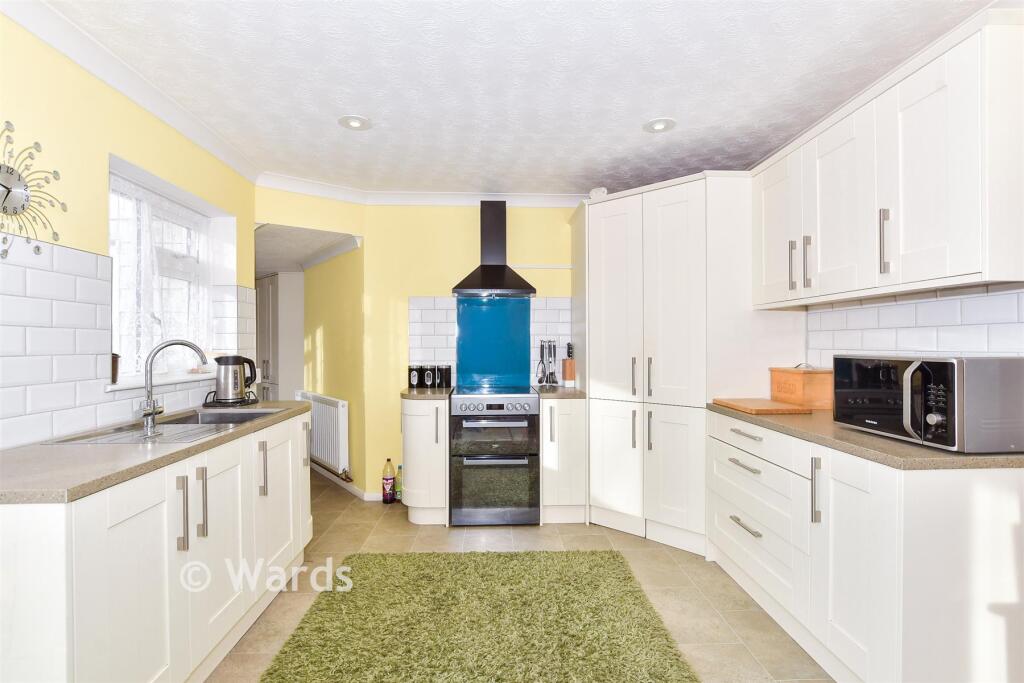 House in Maidstone, Bearsted - View 5