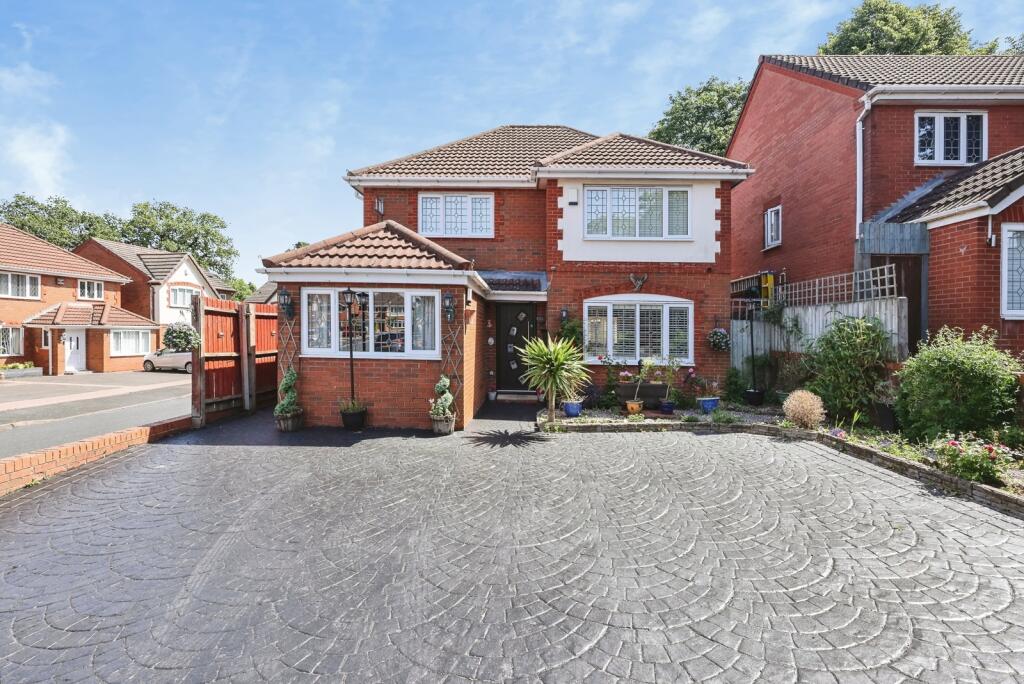 Main image of property: Lime Tree Grove, BIRMINGHAM, West Midlands, B31