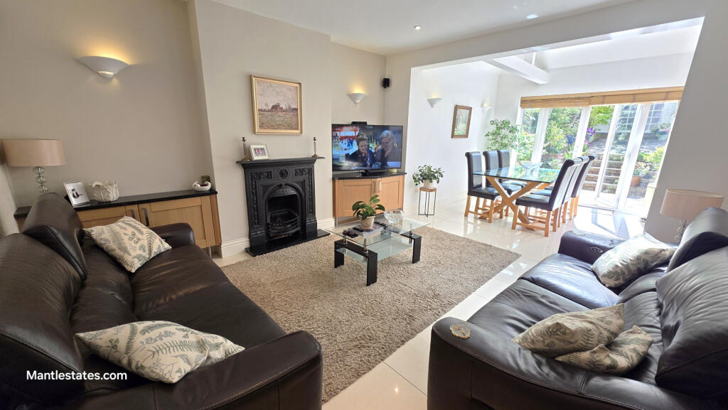 House in London - More