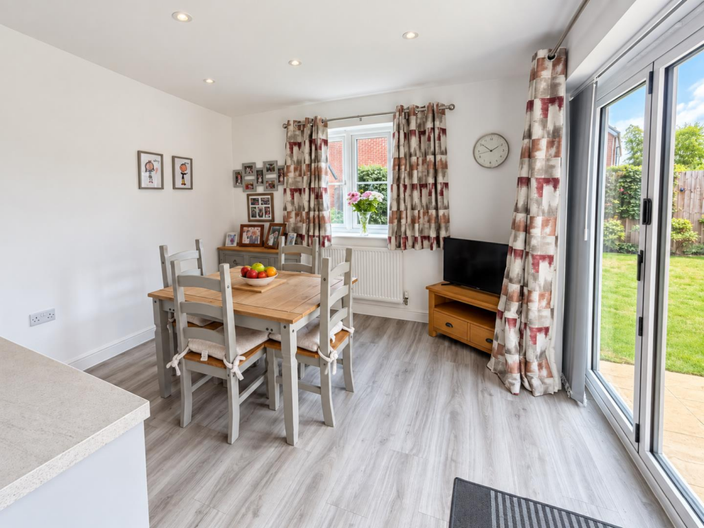 House in Northampton - View 5