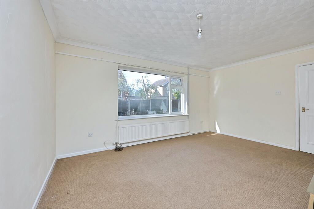House in Broadland, The Mallards, Brundall - More