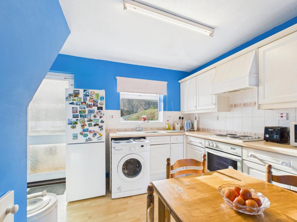 House in Portsmouth - View 4