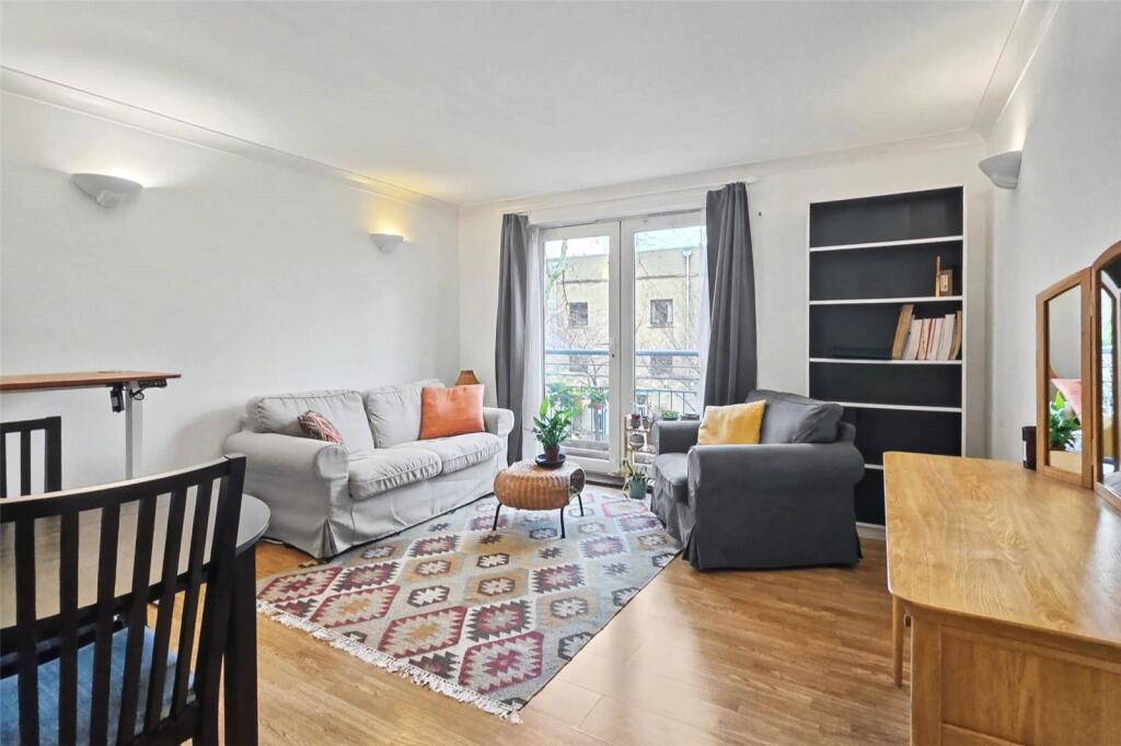 Main image of property: Rope Street, South Dock Marina, SE16